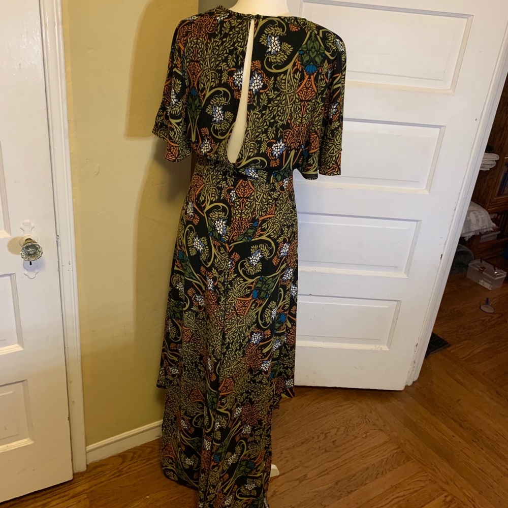 Strut&Bolt dress - Picture 5 of 7